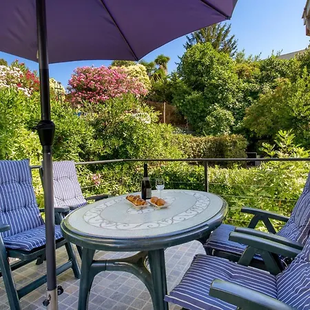 Apartman Zid