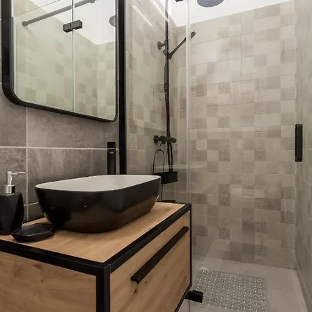 Zid Apartman Opatija